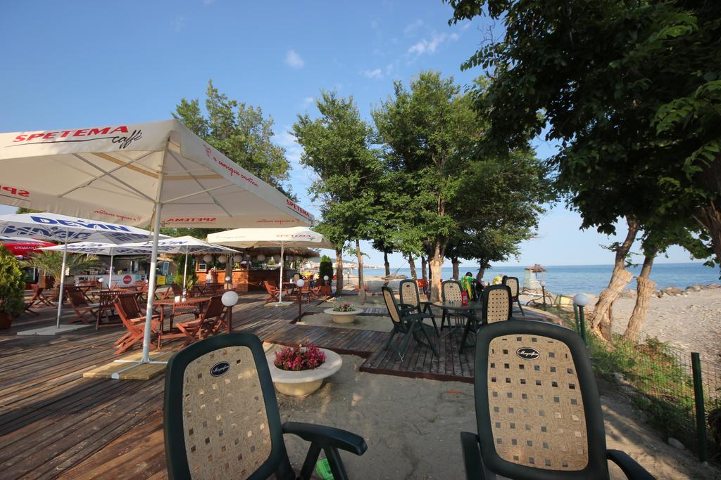Menada Butterfly Apartment Sveti Vlas Bagian luar foto